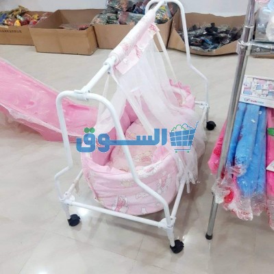 مستلزمات الام والطفل