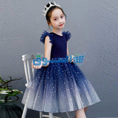 ملابس فتيات